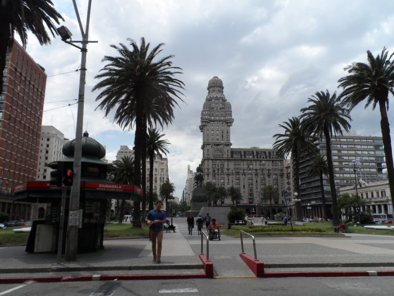 Uruguay Montevideo & Colonia del Sacramento